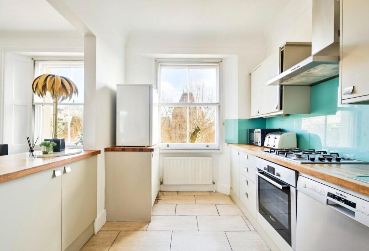 3 Bedrooms Penthouse In Queen's Gate Appartement *